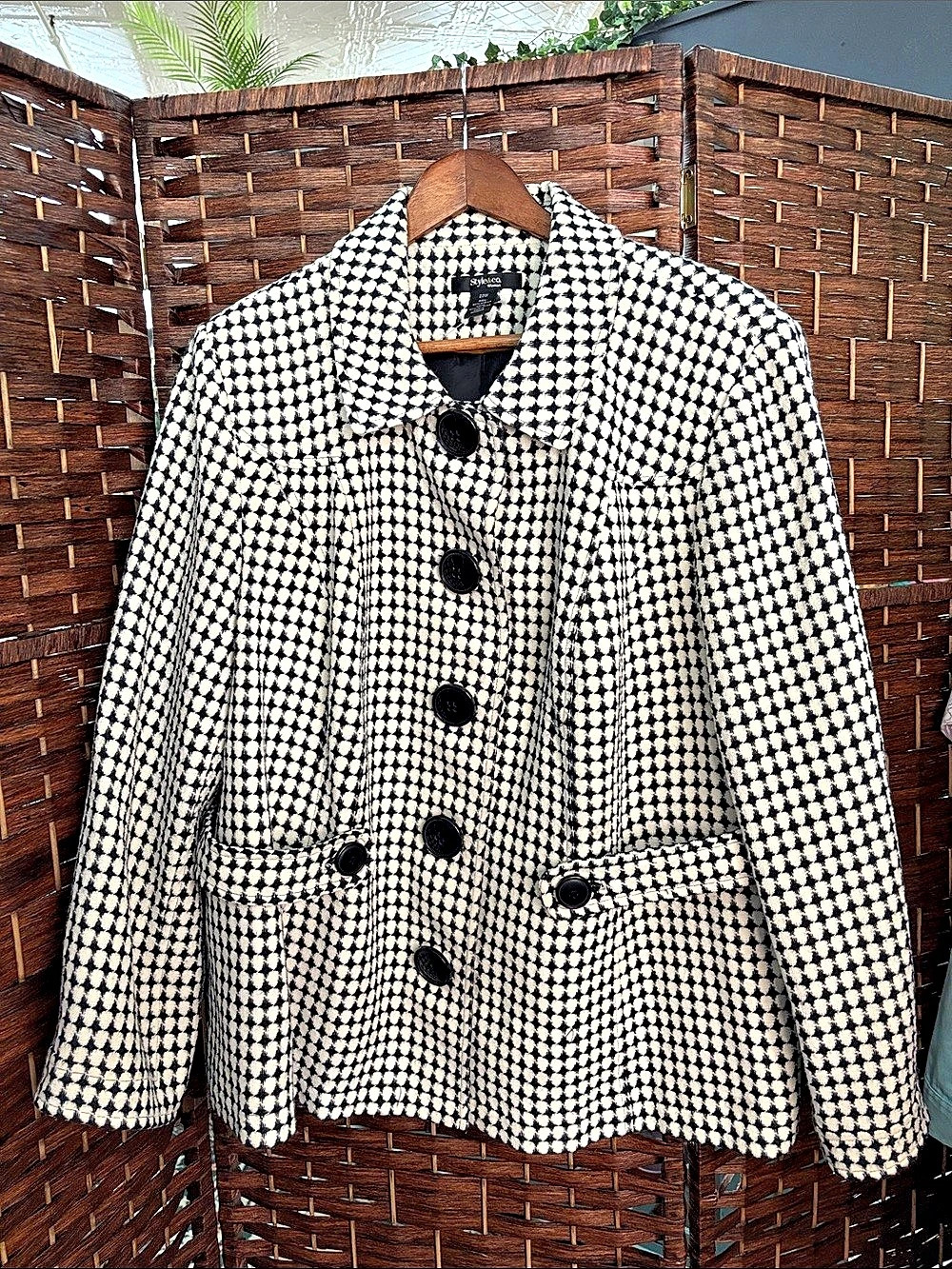 Mod Style&Co. 22w. Geometric Pea Coat in Black & White Size Medium